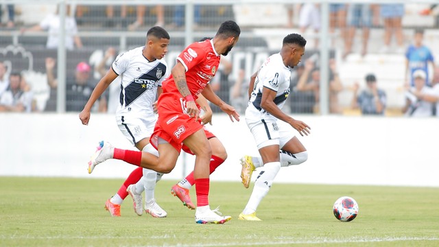 Ponte Preta domina premiação do Campeonato Paulista da Série A2 - Hora  Campinas