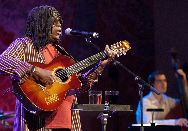 Milton Nascimento (Foto: LivePict.com, CC BY-SA 3.0 <https://creativecommons.org/licenses/by-sa/3.0>, via Wikimedia Commons)