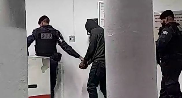 Três são presos por participação em roubo a joalherias do shopping D. Pedro, em Campinas; outro suspeito morreu baleado