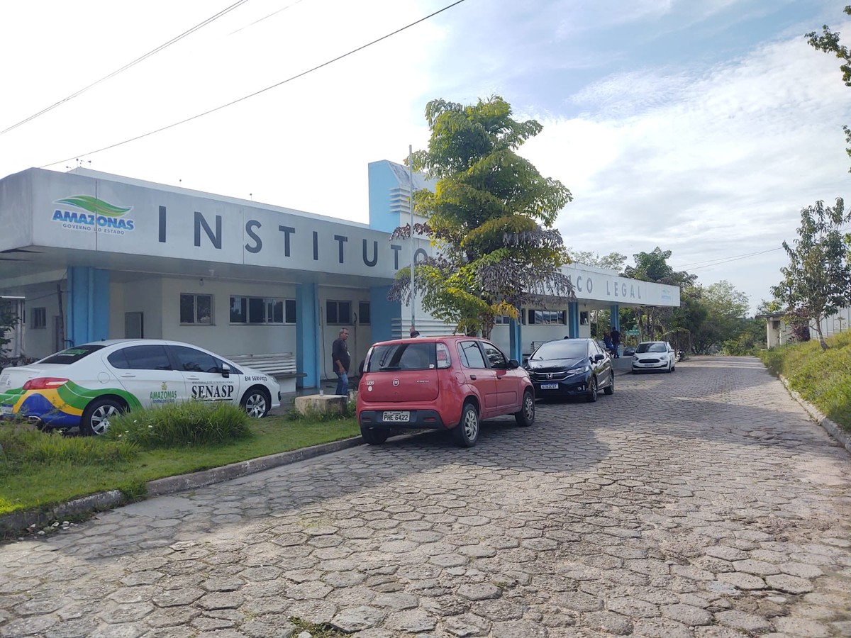 IML procura familiares de dois homens identificados que n&atilde;o foram removidos  no Amazonas | Amazonas | G1