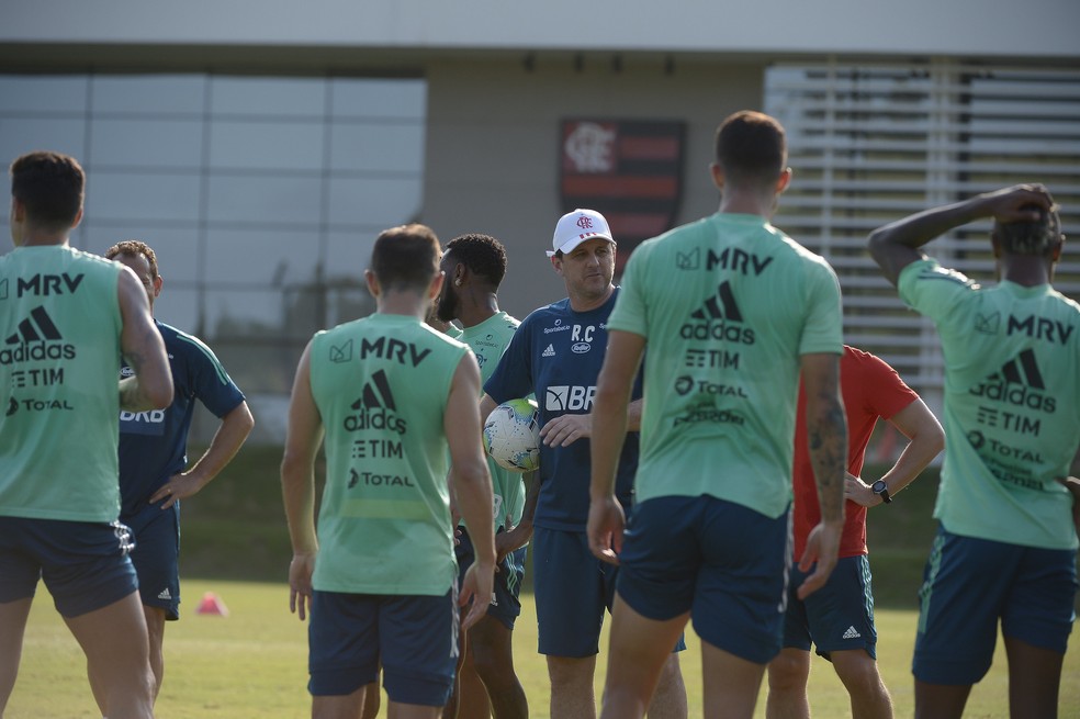Rogério Ceni no treino do Flamengo — Foto: Alexandre Vidal/Flamengo