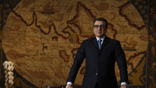 'Democracia tem que ser a base da integração regional', afirma chanceler brasileiro 