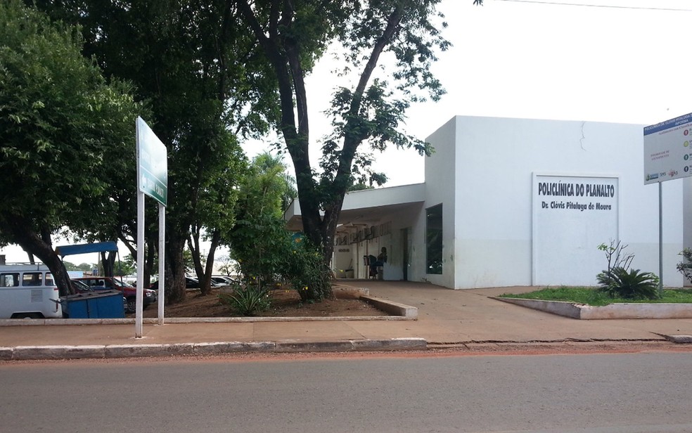 PoliclÃ­nica do Planalto (Dr. ClÃ³vis Pitaluga de Moura), em CuiabÃ¡ â Foto: ReproduÃ§Ã£o/Google Maps