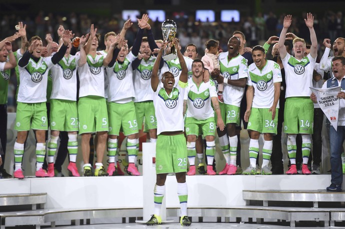 Wolfsburg supera Arsenal e enfrenta Barça na final da Champions