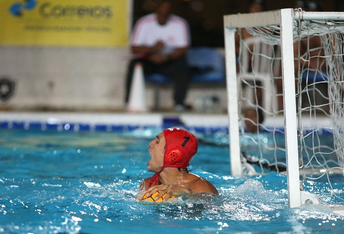 Thyê joga bem, mas Paulistano perde para atuais campeões do Sesi-SP