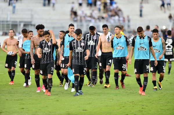 Instável, Corinthians não conseguiu virar nenhum jogo no Brasileirão