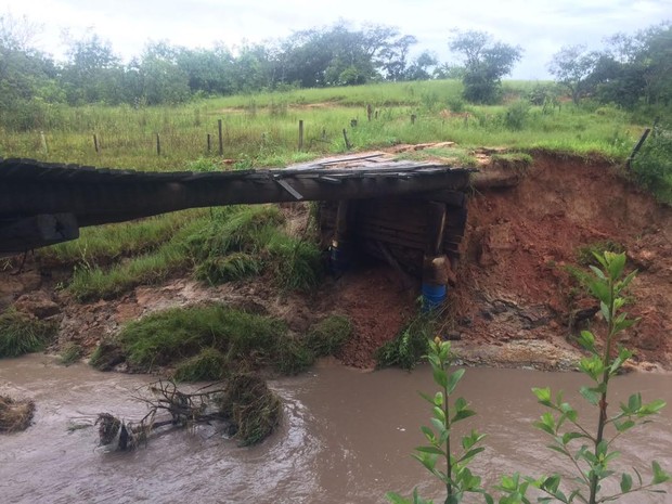 Chuvas causaram estragos na zona rural de Martinópolis (Foto: Divulgação/Prefeitura)