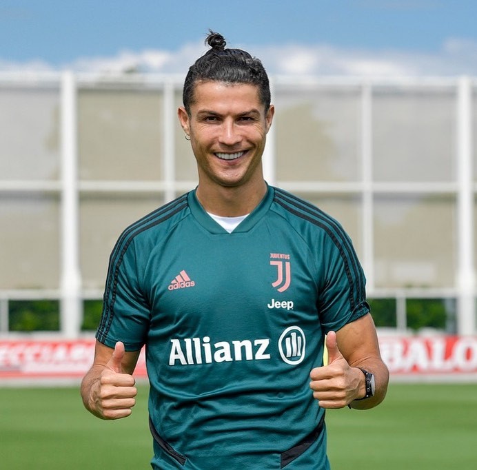 Cristiano Ronaldo feliz ao voltar para os treinos (Foto: Reprodução/Instagram)