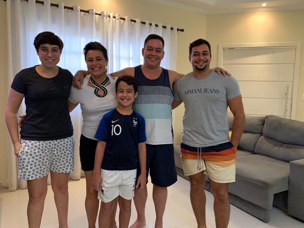 Família Coelho criou o BBB Roseira; Claudia, à esquerda, foi quem teve a ideia — Foto: Arquivo Pessoal