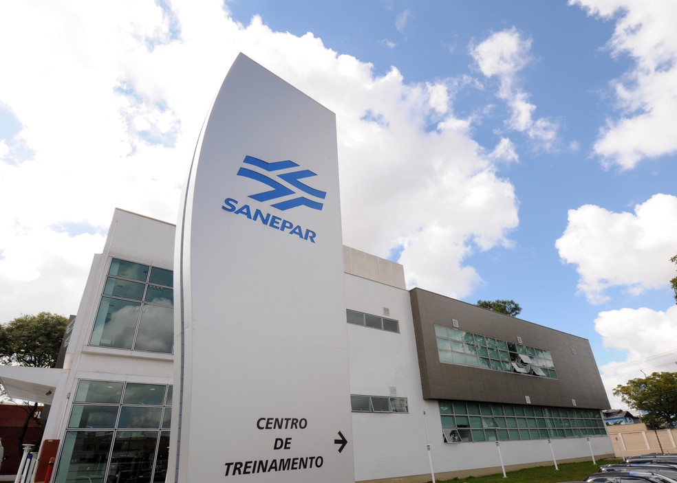 Acionistas da Sanepar negam reajuste na remuneração de diretores e  conselheiros | Paraná | G1