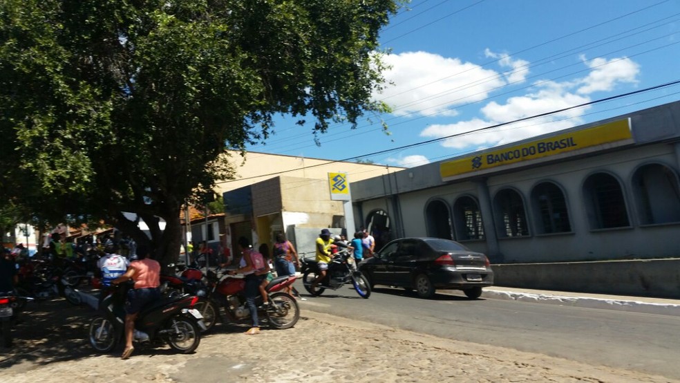 Quadrilha realizou assalto em agência do Banco do Brasil de Amarante em 2016 (Foto: Denison Duarte/SomosNoticia.com)
