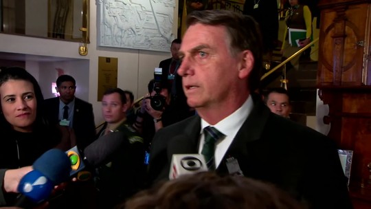 Bolsonaro chega a Davos, diz que vai buscar negócios 'sem viés ideológico' e que fará discurso 'muito curto' e 'objetivo'