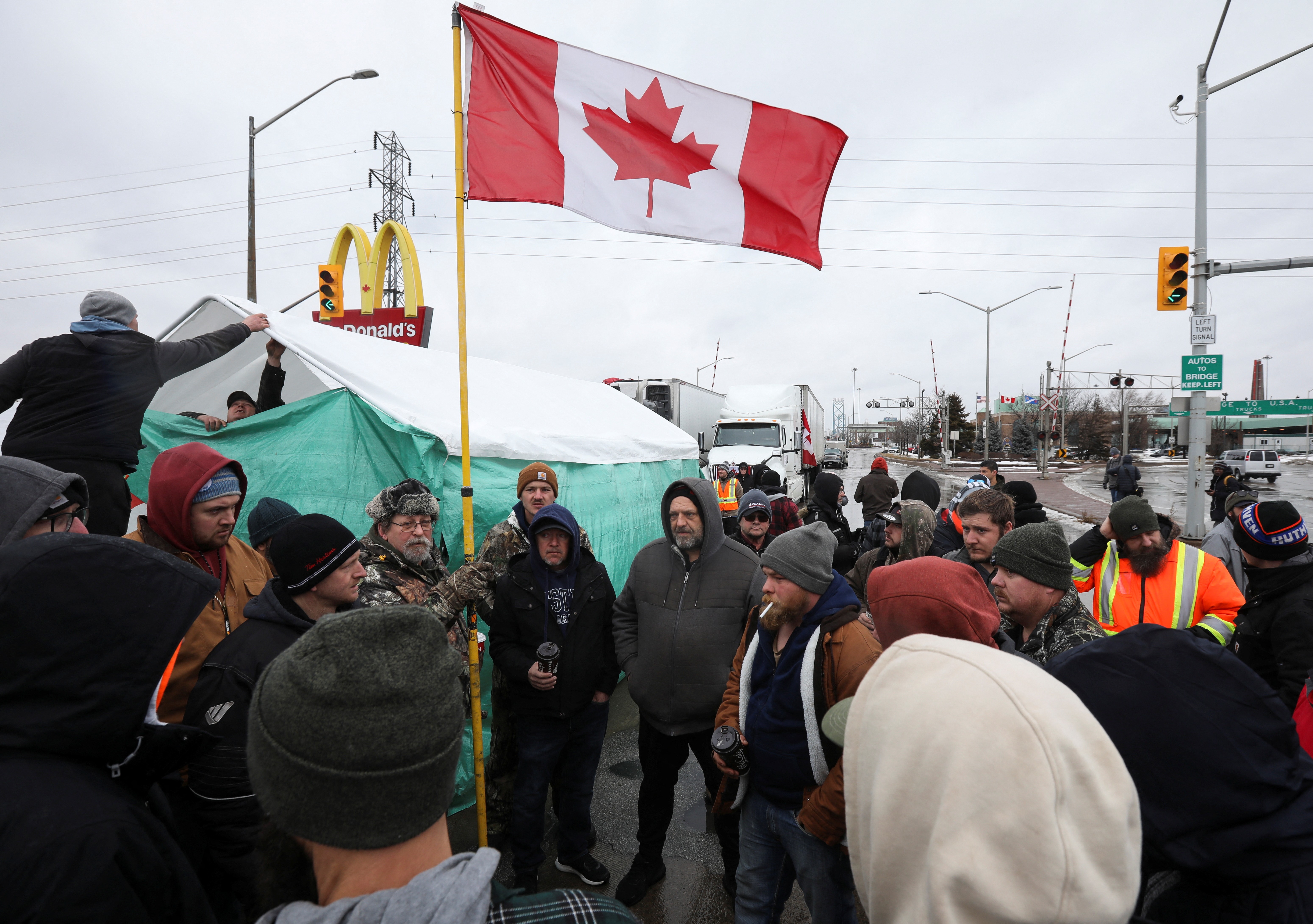 Capital do Canadá declara estado de emergência para resolver problemas com caminhoneiros