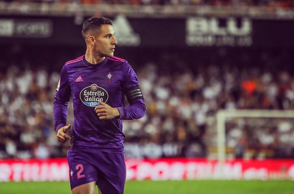 Hugo Mallo é capitão e recordista do Celta em jogos da La Liga — Foto: Reprodução/Instagram 