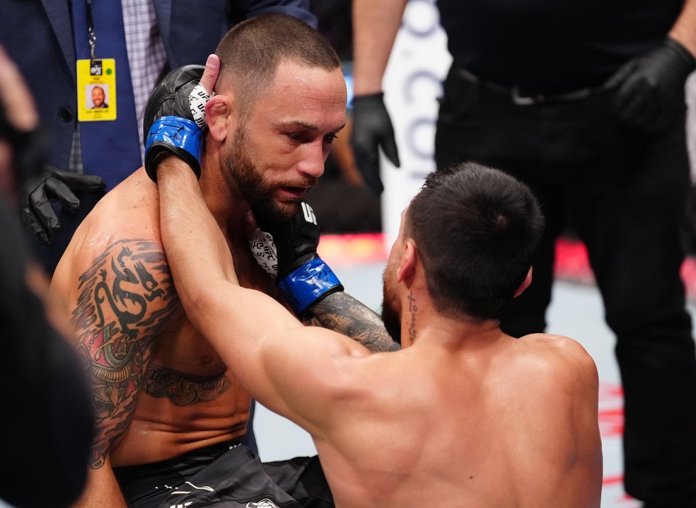 Chris Gutierrez venceu Frankie Edgar por nocaute aos 2min01s do R1 — Foto: Getty Images