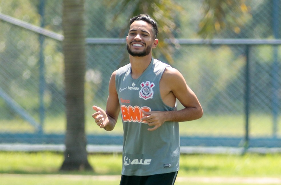 Corinthians fecha empréstimo de Madson ao Santa Cruz