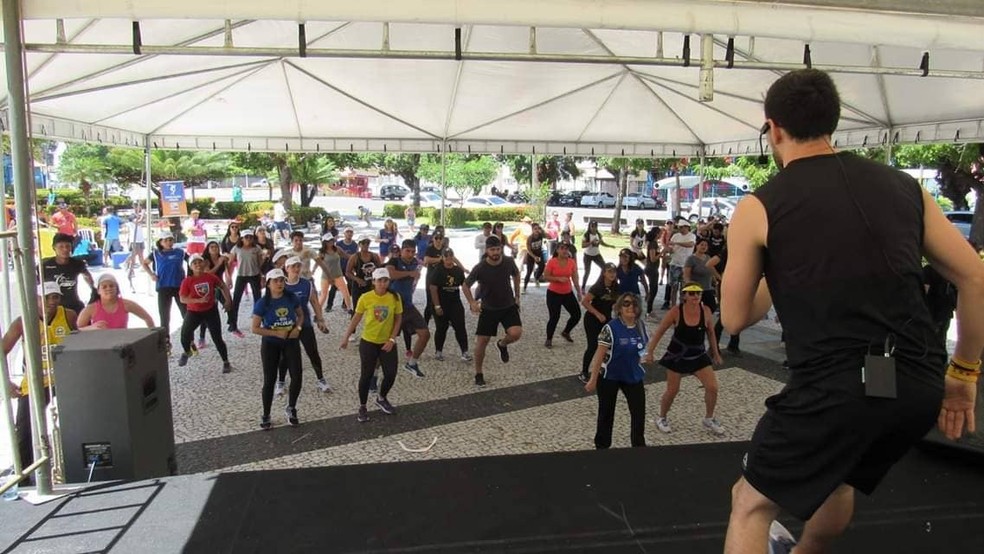 Treino funcional, danÃ§a, capoeira e basquete estÃ£o entre as atividades promovidas neste sÃ¡bado (31) em Natal â Foto: DivulgaÃ§Ã£o