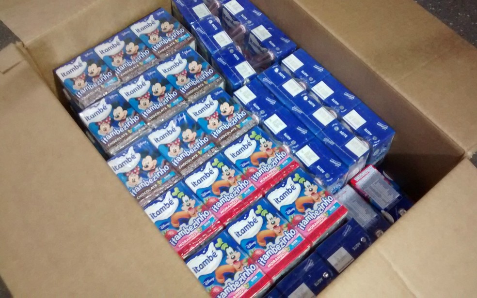 Lote de achocolatado havia sido recolhido de mercados após interdição da Anvisa (Foto: Carlos Palmeira/G1)