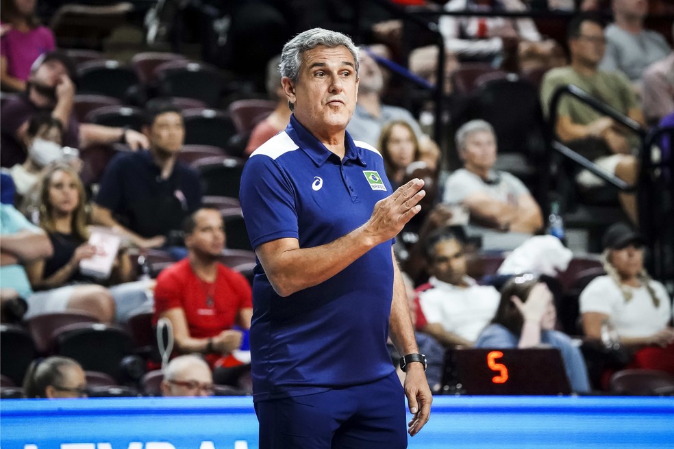 Zé Roberto Guimarães vôlei Liga das Nações — Foto: FIVB/Divulgação