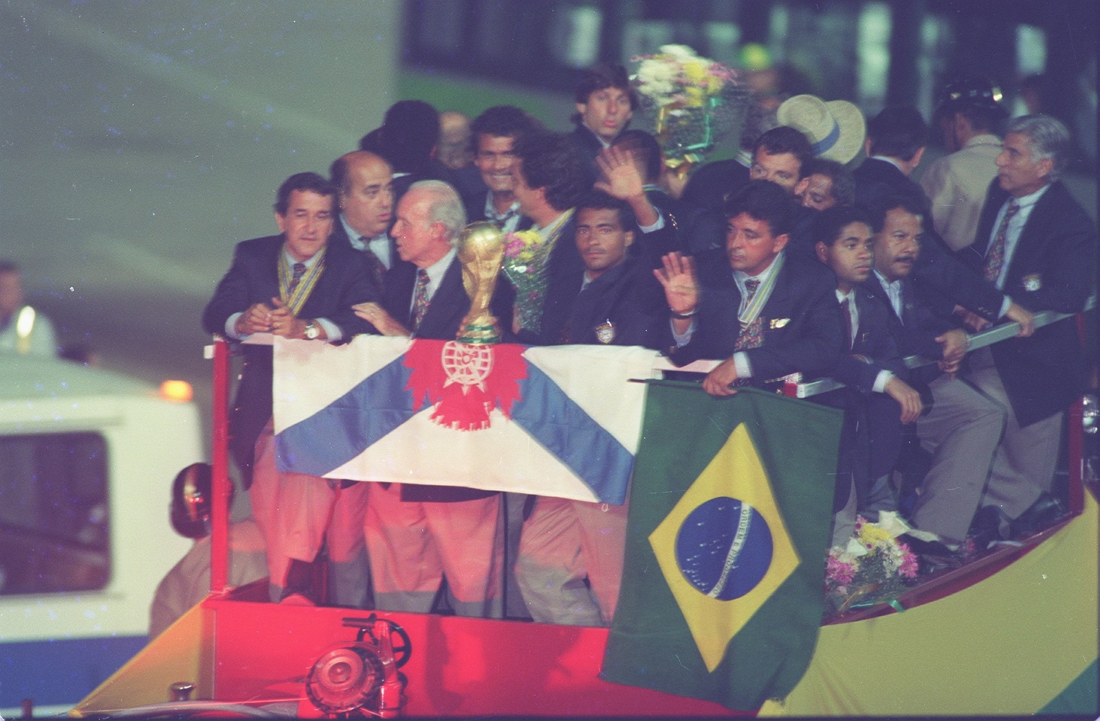 Seleção Brasileira comemora título mundial de 1994 — Foto: Acervo O GLOBO