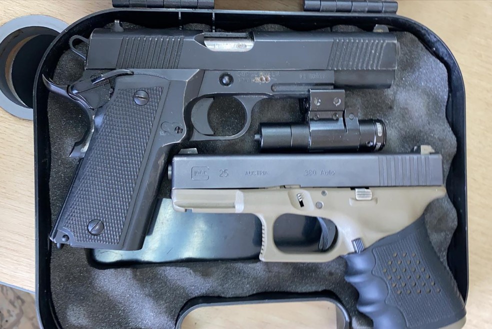 Armas apreendidas pela polícia durante operação em Piracicaba — Foto: Divulgação/ Polícia Civil