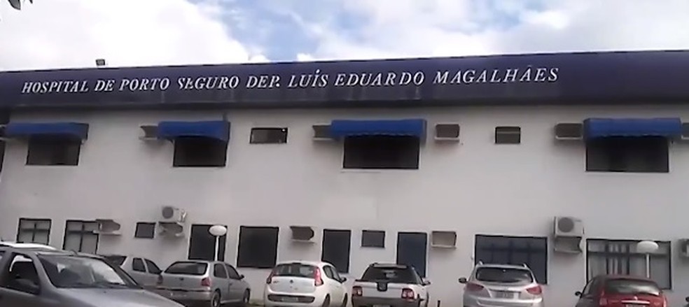 Hospital Deputado Luís Eduardo Magalhães, em Porto Seguro, é referência para tratamento da doença no sul da Bahia — Foto: Reprodução/ TV Santa Cruz