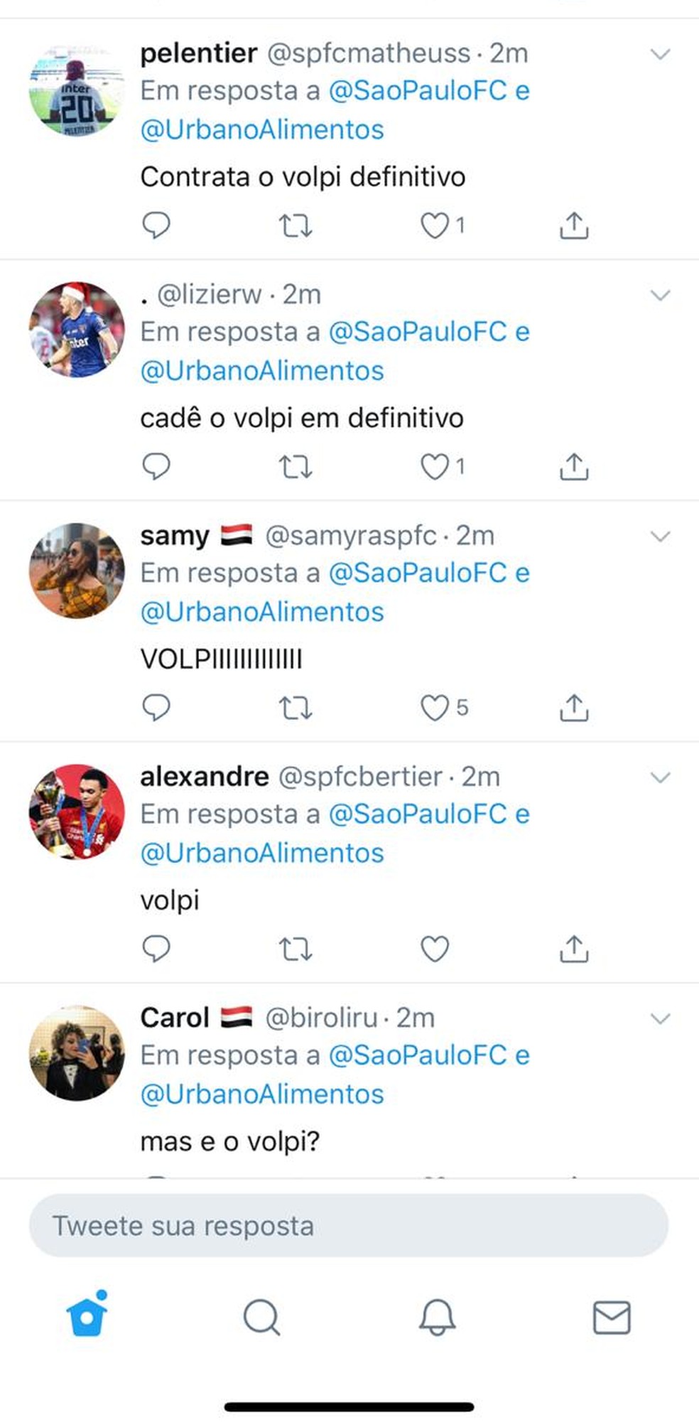 Torcida do São Paulo pergunta sobre Tiago Volpi nas redes sociais — Foto: Reprodução