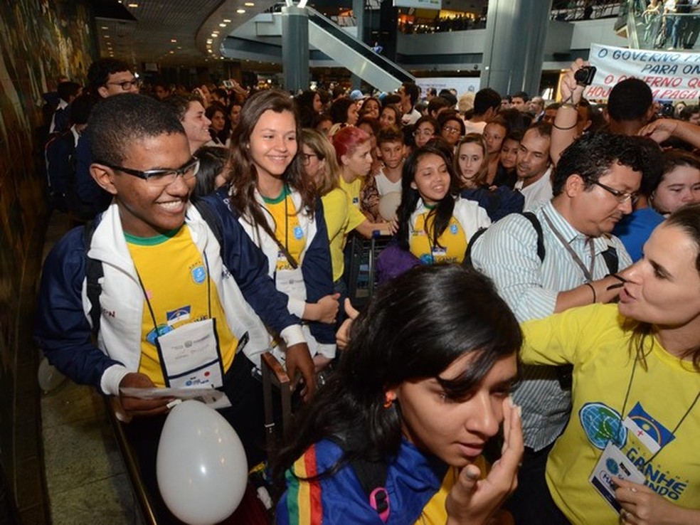Programa Ganhe o Mundo é conhecido por levar estudantes de escolas públicas para intercâmbio (Foto: Alyne Pinheiro/ Divulgação)