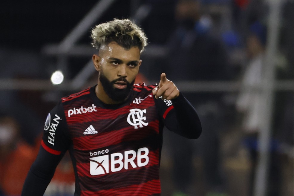 Universidad Católica x Flamengo Gabigol  — Foto: EFE