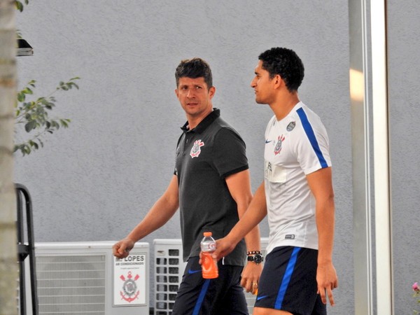 Pablo volta a campo, mas só deve reforçar Corinthians em duas semanas