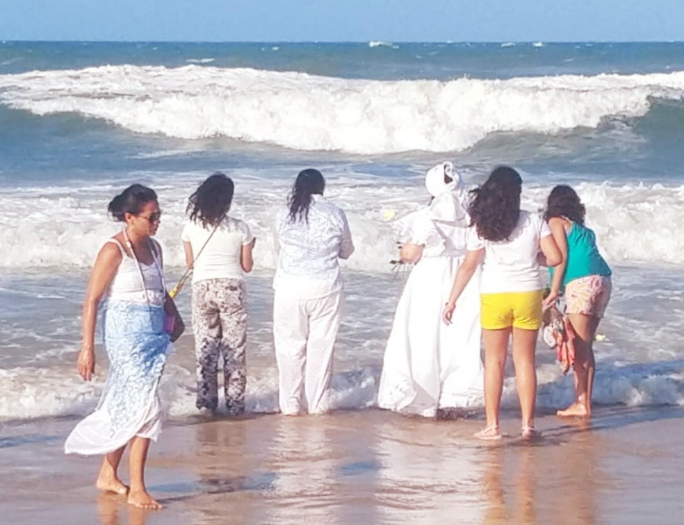Tradicionais homenagens à Iemanjá nas praias de Fortaleza vão ser substituídas por eventos on-line — Foto: Arquivo pessoal