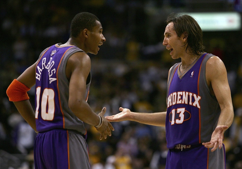 Leandrinho foi parte importante dos grandes times dos Suns da década de 2000 liderados por Steve Nash. — Foto: Getty Images