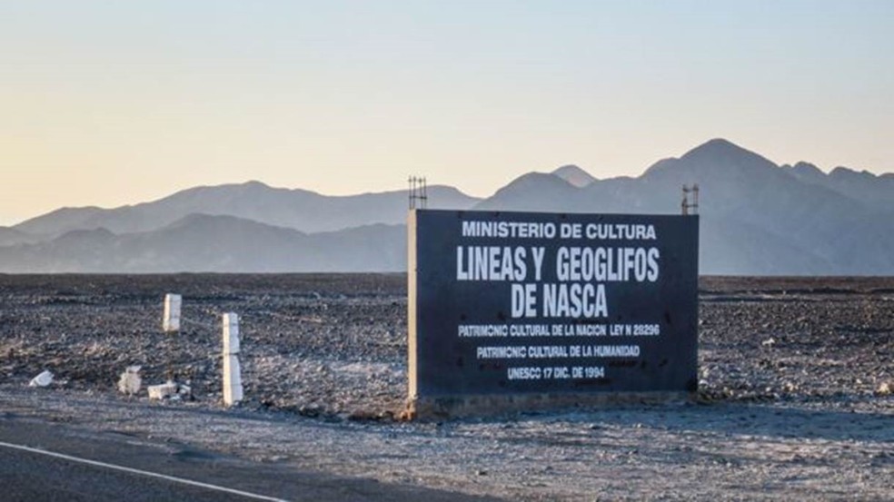 As linhas e geoglifos de Nazca estão localizadas a cerca de 400 km de Lima e foram declaradas Patrimônio da Humanidade — Foto: Getty Images