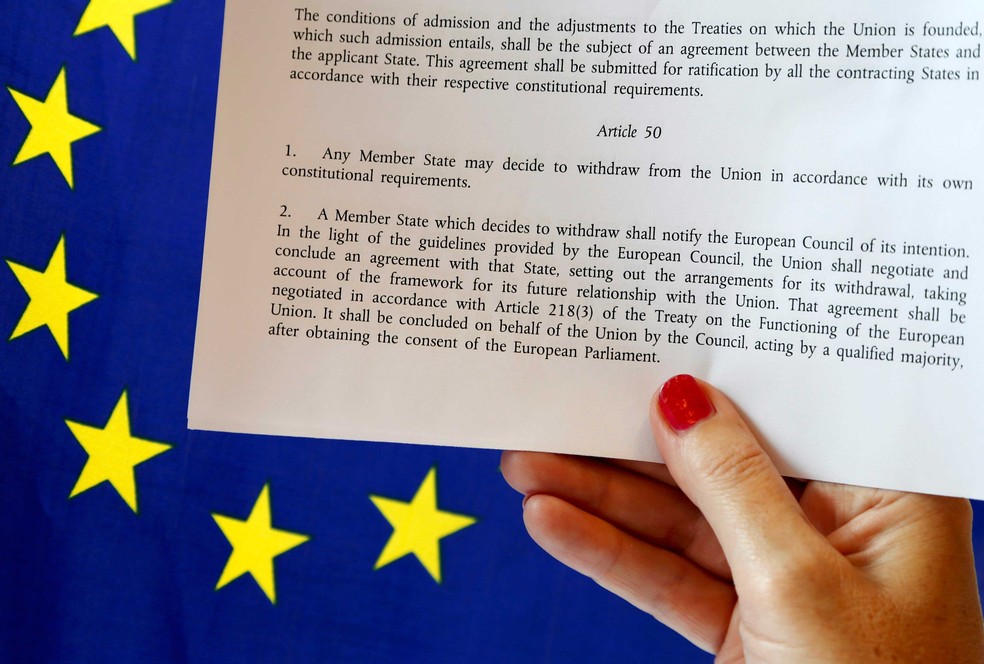 Artigo 50 da União Europeia traz os passos que um país deve seguir para se afastar da União Europeia  (Foto: Francois Lenoir/ Reuters)