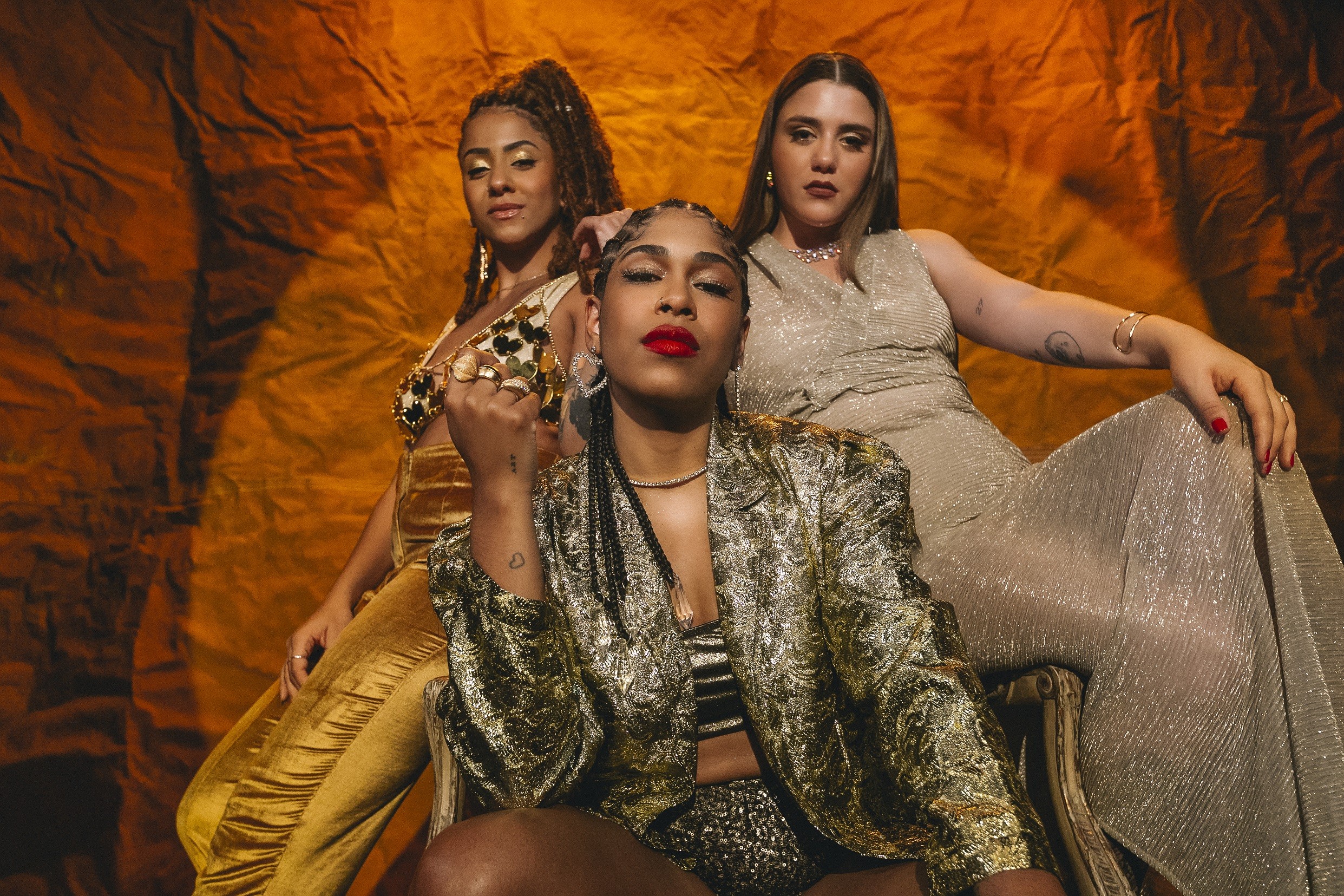 Drik Barbosa fecha série 'Nós' com EP que inclui faixa inédita com rappers Cynthia Luz e Lourena