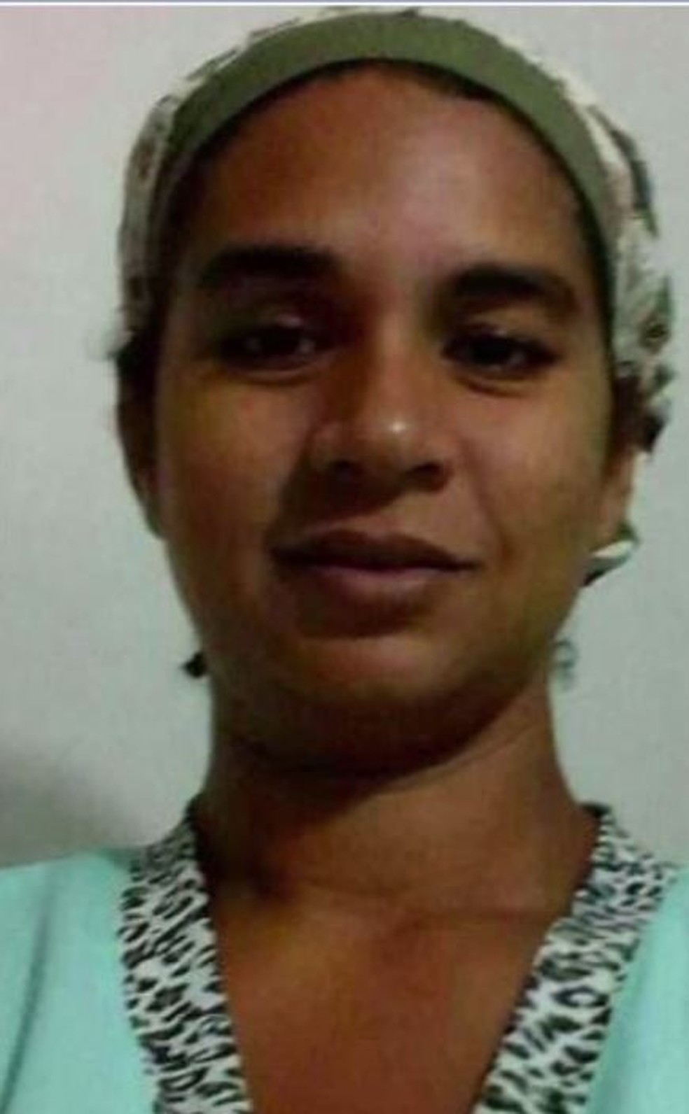 Simone Nascimento Ribeiro era técnica de enfermagem e deixou três filhos.  — Foto: Divulgação/Arquivo pessoal