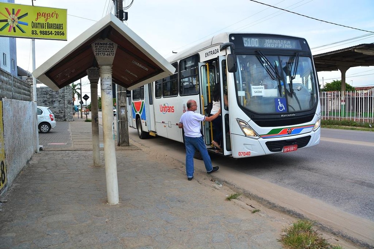 Passagem de ônibus em João Pessoa sobe 25 centavos e passa a custar R$ 4,40  a partir deste sábado | Paraíba | G1