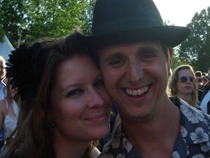 O holandês Cor aparece ao lado da namorada que viajou com ele (Foto: Reprodução/Facebook/Neeltje Tol)