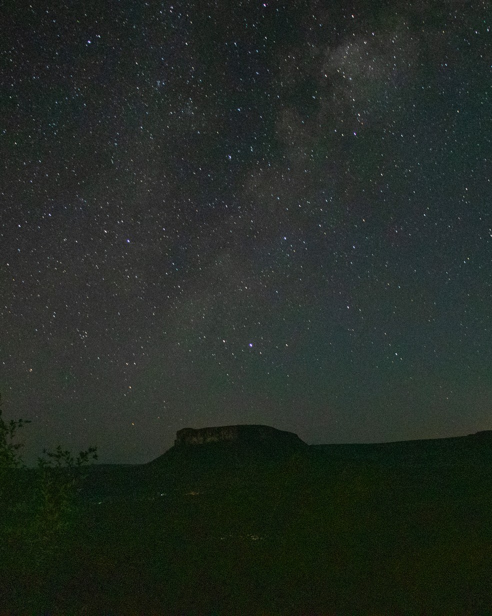 Fotógrafo faz registros de céu estrelado — Foto: Silas Ismael/Foto