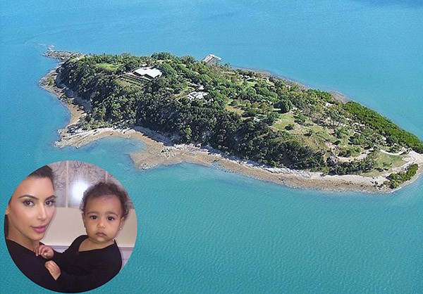 North West e Kim Kardashian – Turtle Island, Australia (Foto: Privateislandsonline.com / Instagram)