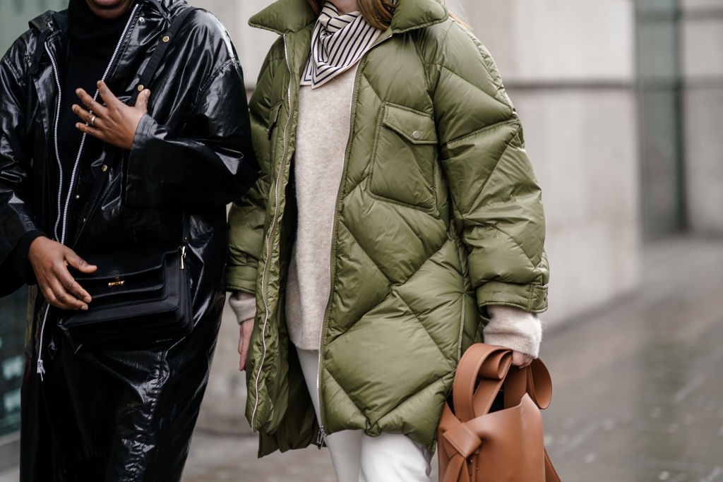 Como tornar a jaqueta puffer fashion - Revista Marie Claire