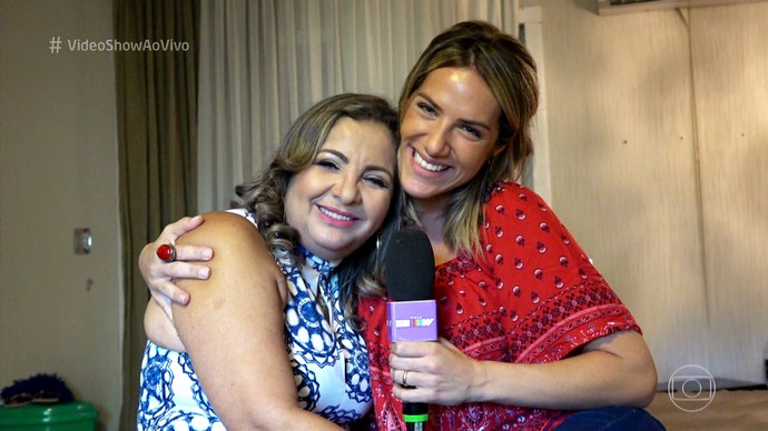 Giovanna Ewbank visita a casa da mãe de Wesley Safadão (Foto: TV Globo)