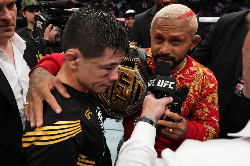 Brandon Moreno Deiveson Figueiredo UFC 277 — Foto: Getty Images