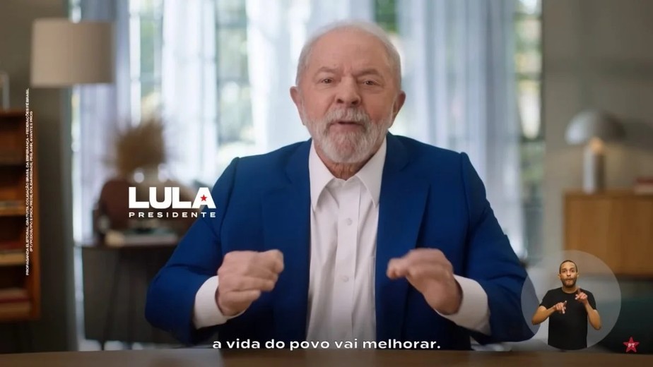 O ex-presidente Lula em seu programa de estreia no horário eleitoral de 2022