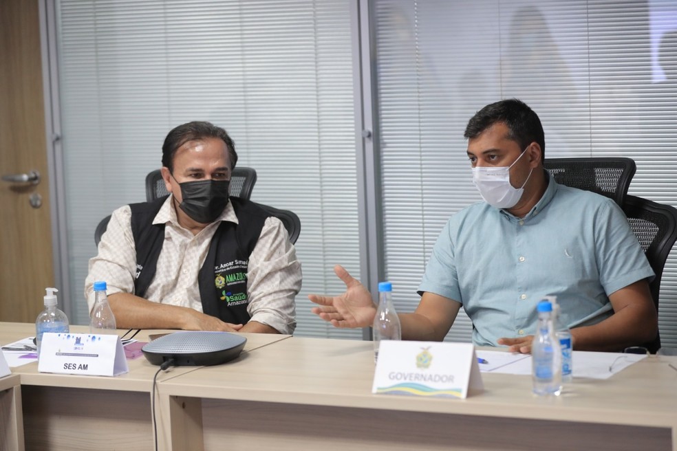 Secretário de Saúde, Anoar Samad, e governador Wilson Lima em reunião para enfrentamento da pandemia no AM — Foto: Divulgação