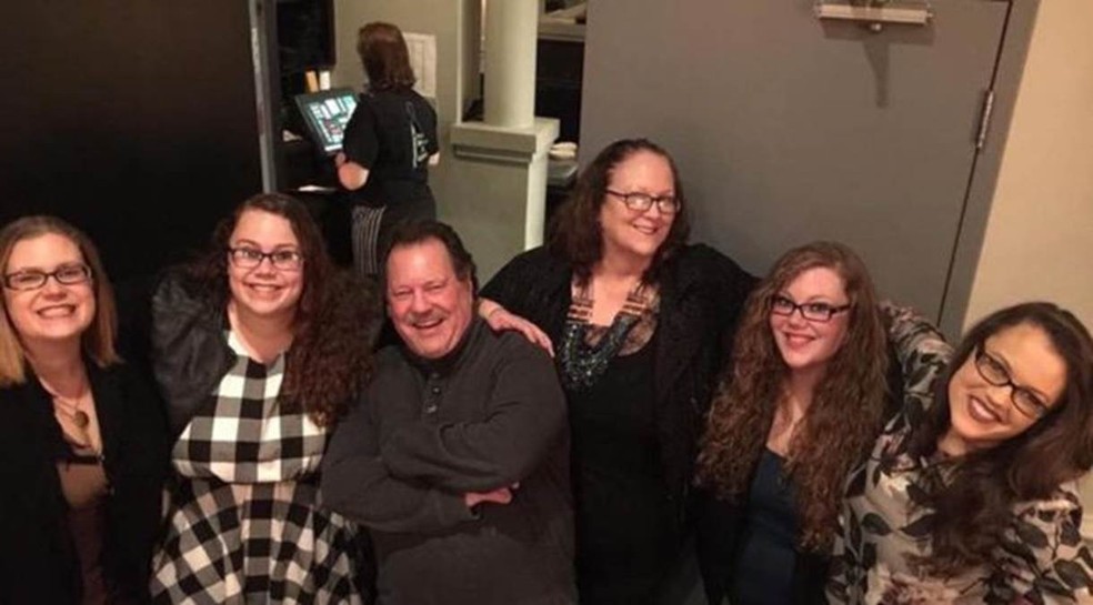 Morto por covid-19, Landon deixou esposa, quatro filhas e um filho — Foto: Arquivo pessoal