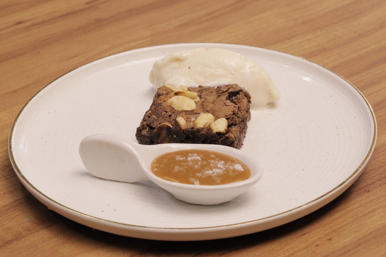 Brownie de chocolate com sorvete de paçoca foi o preferido da noite (Foto: Divulgação/GNT)