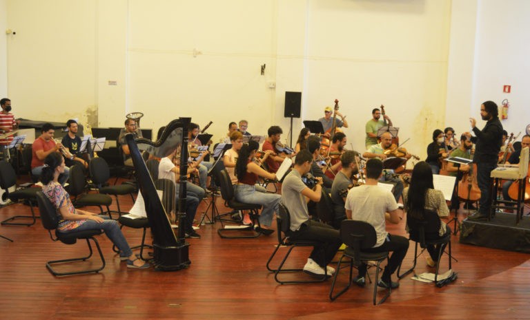Orquestra Filarmônica de Alagoas se apresenta no Teatro Deodoro nesta sexta