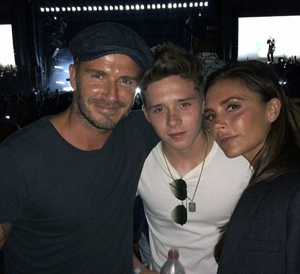 Brooklyn com David e Victoria Beckham (Foto: Instagram)