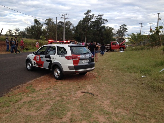 G1 - Motociclista morre em colisão com caminhonete em estrada vicinal -  notícias em Presidente Prudente e Região